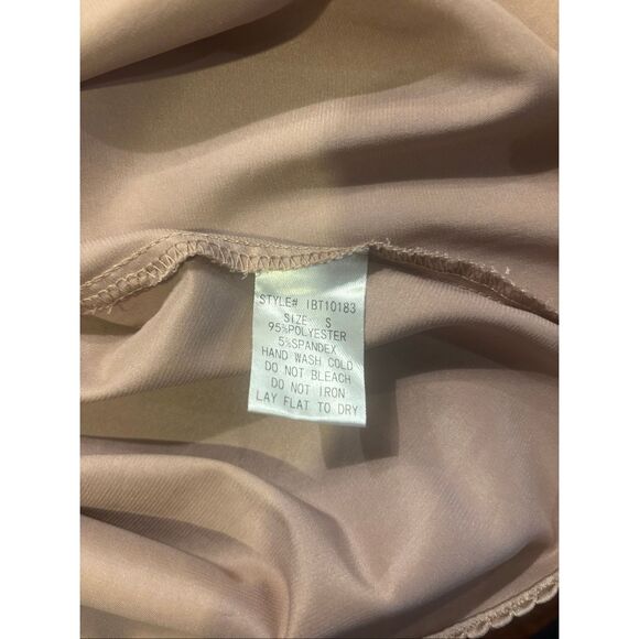 Grade & Gather Women's Dusty Rose Pink Satin Sleeveless Slip Tank Size Small - Picture 8 of 8